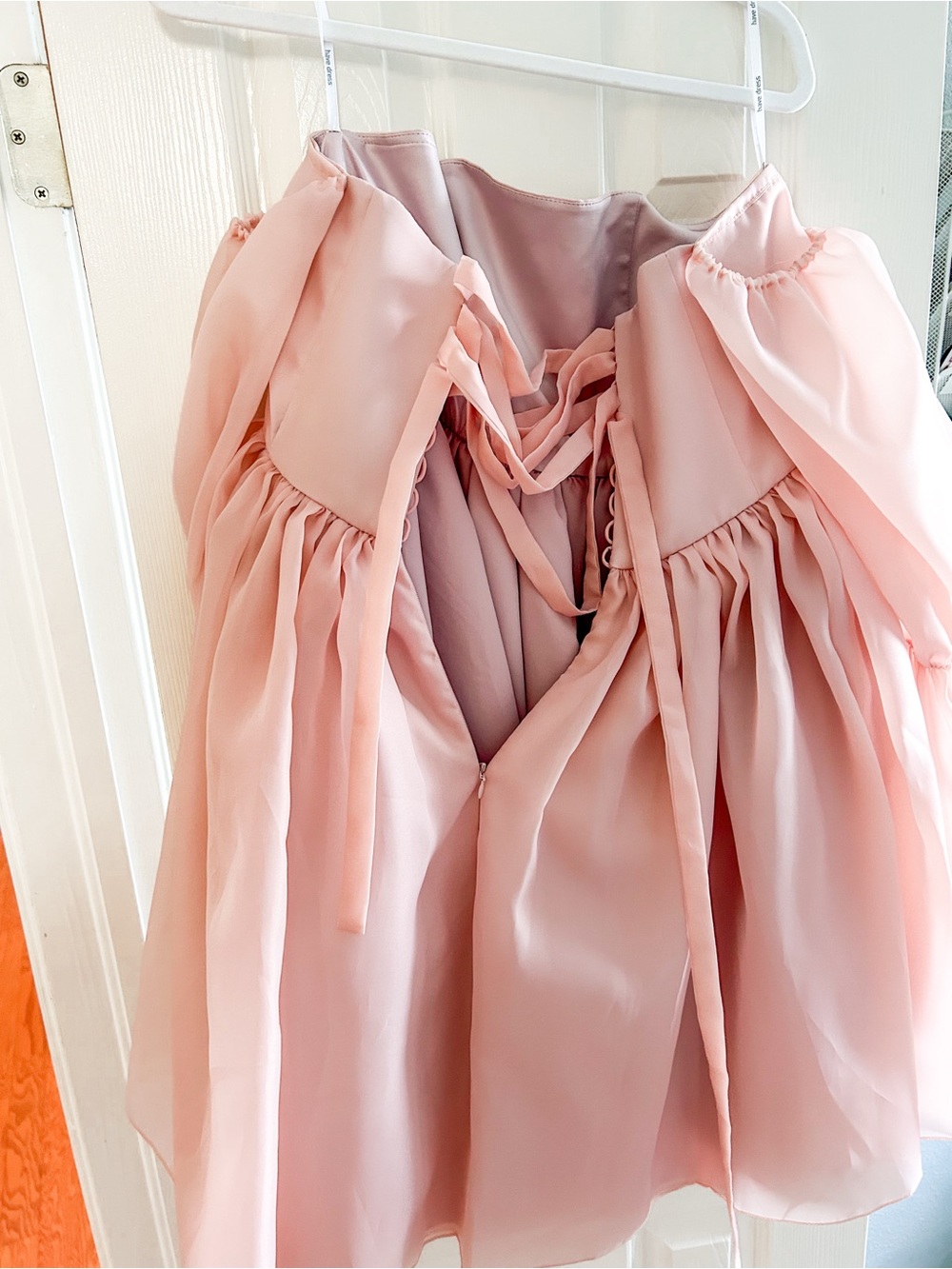 Pink bubble sleeve dress - Picture 3 of 4